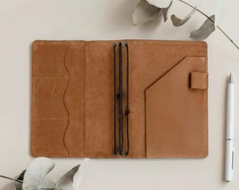 Handmade leather journal cover, Bound journal cover, Refillable leather notebook, Leather notebook case a5, Personalized journal cover