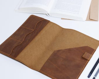 Custom leather notebook cover, Leather notebook with initials, Journal cover with pockets, Personalized refillable journal, Notebook case