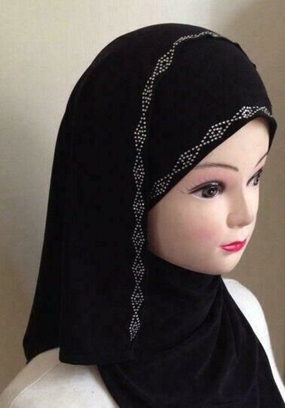 Islamic shawl deals