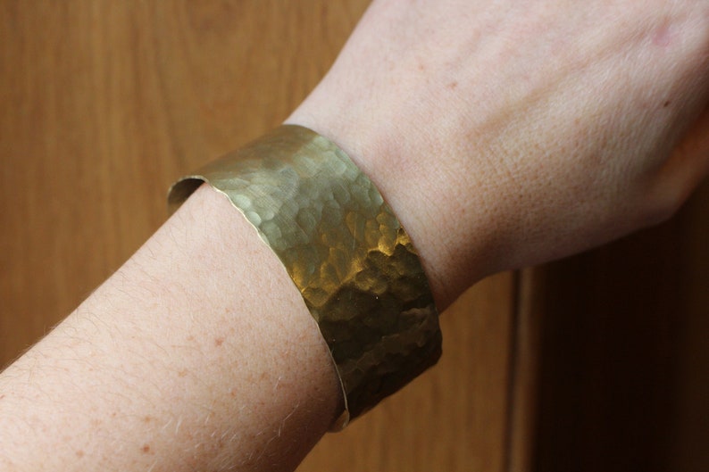 Bangle bracelet brass gold hammered hammer blow handmade