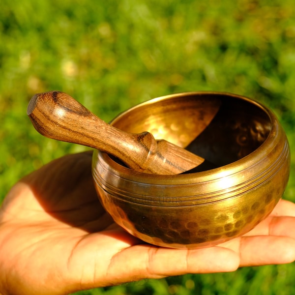 LAST Chance 40%!3.5 inch Singing bowls Hand Beaten Hammer Singing bowls for sound healing, meditation, yoga charka balancing Made in Nepal