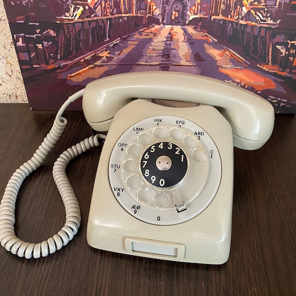 Vintage light gray rotary telephone , KIRK f68 , Denmark 70s , Milk phone , Gray phone , Rere phone , Old rotary phone, Telephone decor