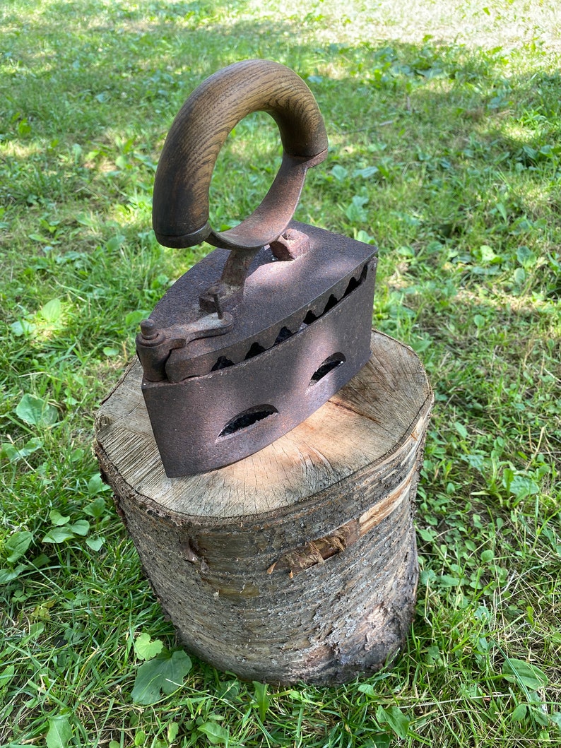 Big Antique Coal Iron Coal Fired Iron Height 9 Inches Etsy