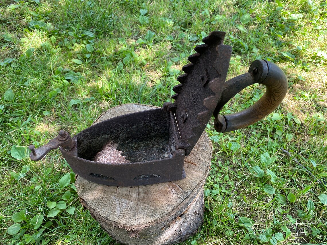 Big Antique Coal Iron Coal Fired Iron Height 9 Inches Etsy