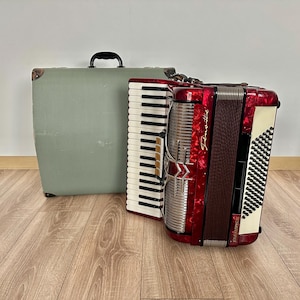 Zeldzame Firotti Elegance-accordeon, 96 basgitaren, 3 stemmen, 5+3 registers, Duitse accordeon, muziekinstrument, accordeon, koffer, VIDEO