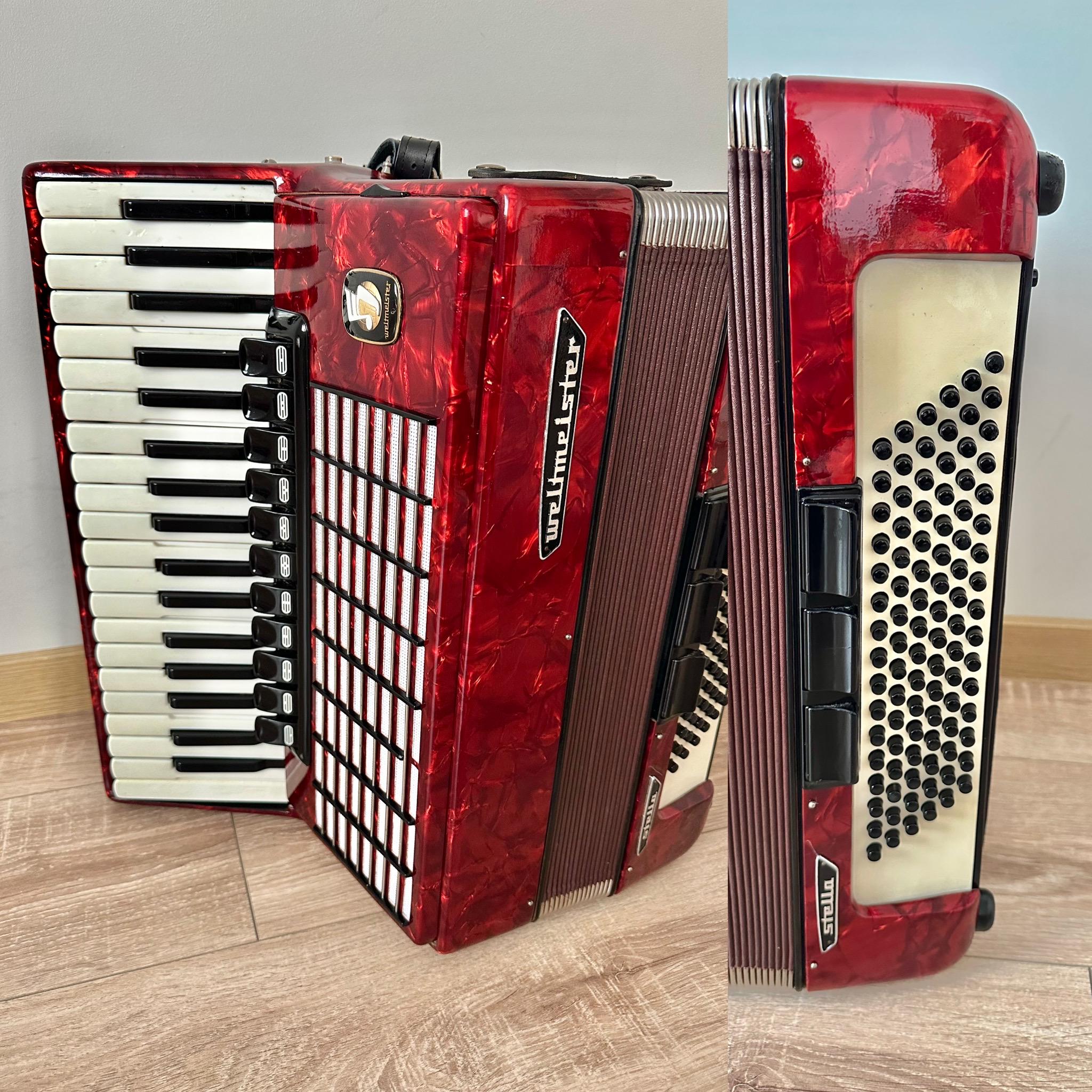 Weltmeister Accordion, 7/8 Accordion, 96 Bass, 37 Keys, 4 Voice