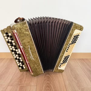 Russian Bayan Accordion - Etsy