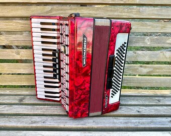 アコーディオン WELTMEISTER SERINO ※r2※ Amazon.com: Weltmeister Serino Piano Accordion, made in