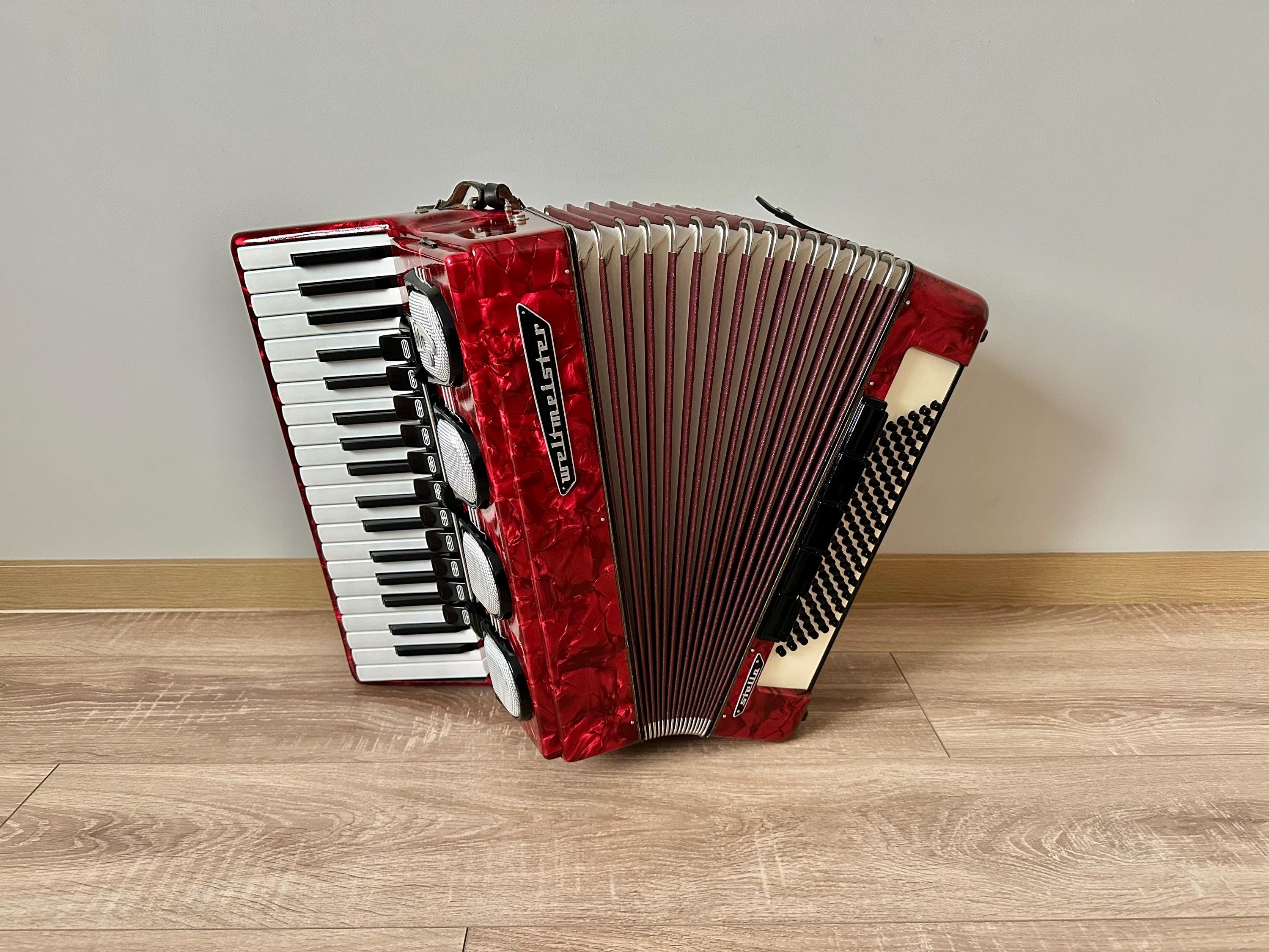 New Rare Weltmeister Accordion, 7/8 Accordion, 96 Bass, 37 Key, 4