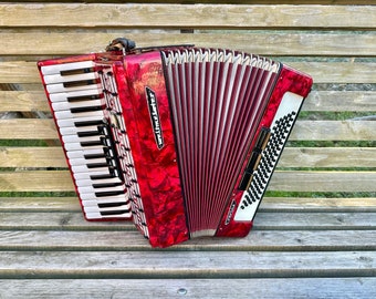 Rare Weltmeister Serino Accordion, 3/4 Accordion, 80 Bass