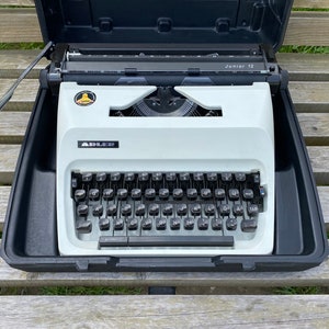 Like New Vintage typewriter Adler Junior 12, Great Condition, Vintage 1970s, Working Typewriter, White Typewriter, Original case, Made Japan