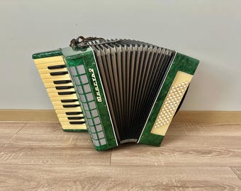 ロシアのボタンアコーディオンスタート、コンバーターフリーベース