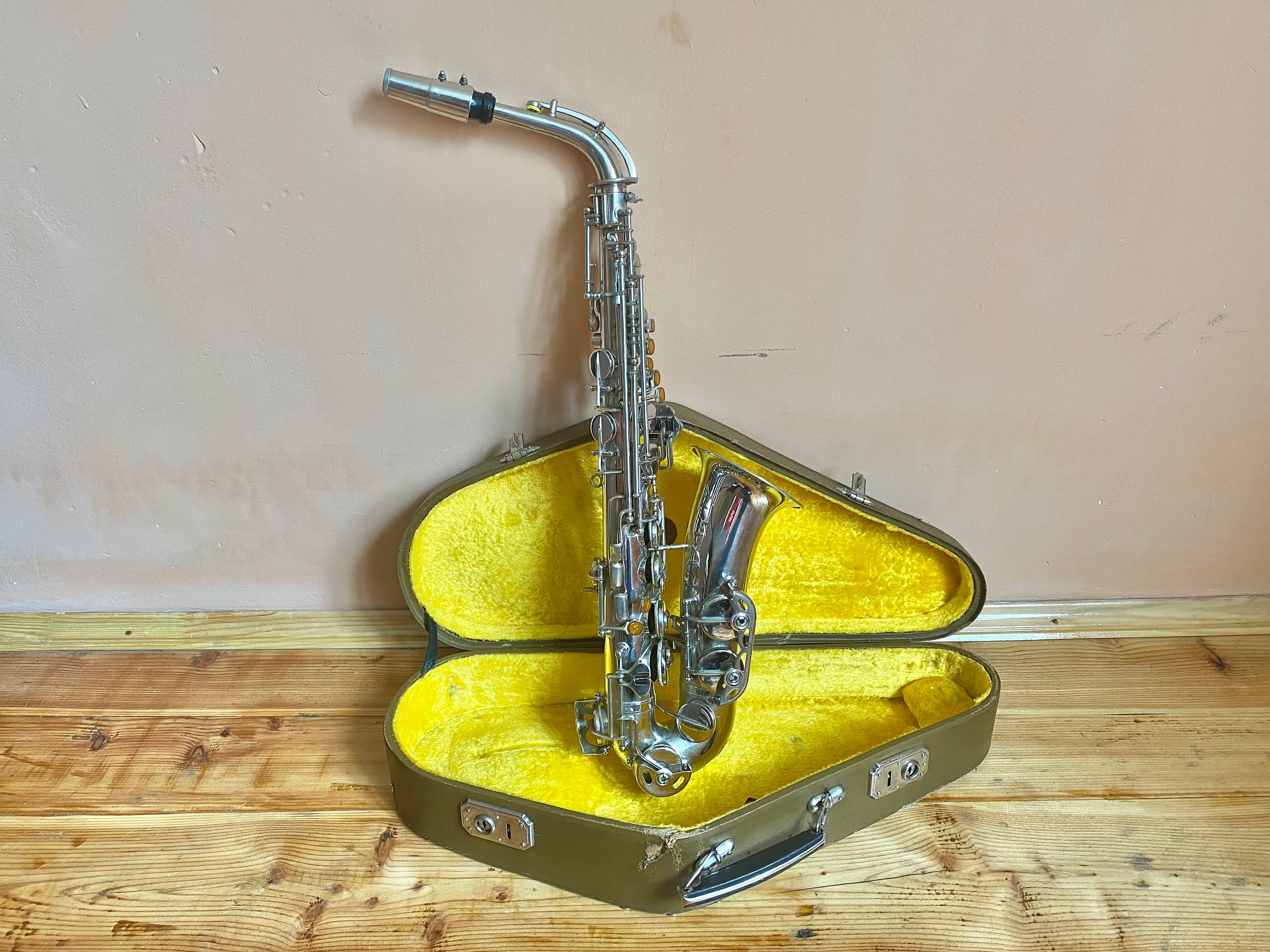 Vintage Baritone Saxophone for sale 97 ads for used Vintage Baritone