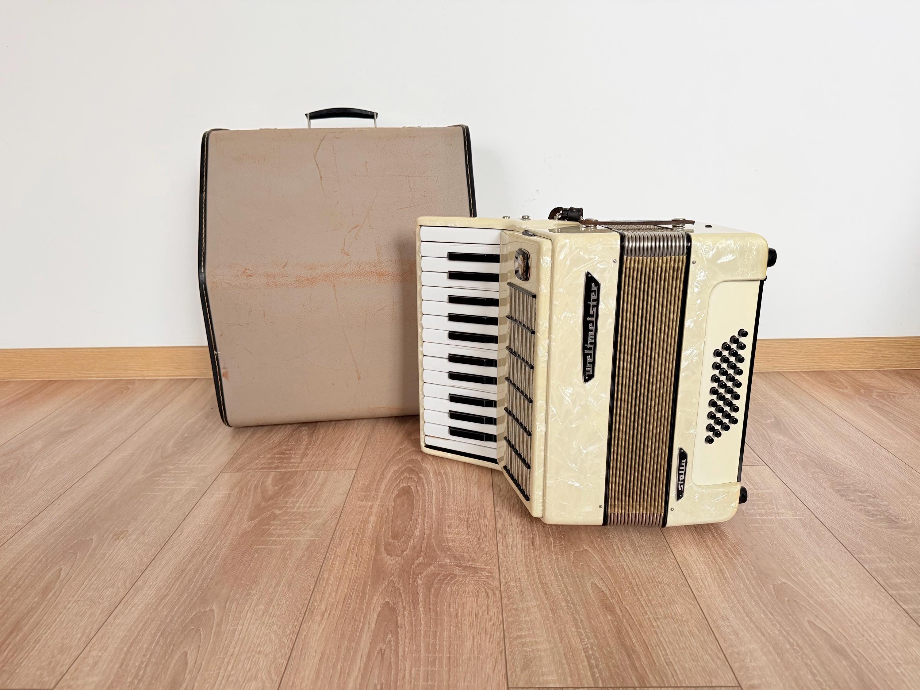 Weltmeister accordion - Etsy 日本