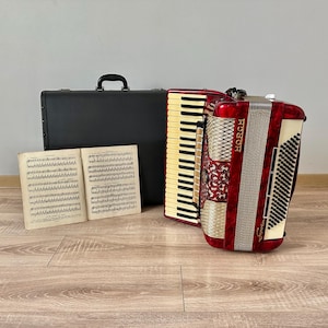 Horch full size piano accordion, 120 Bass, Professional Concert Accordion, 11+3 Register, Made Germany, Case, Great sound, Acordeon, VIDEO
