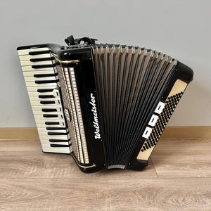 Rare great Weltmeister accordion, 7/8 accordion, 96 Bass, 37 key, 3 voices, 5+3 registers, Concertina, Germany accordion, Great sound, VIDEO