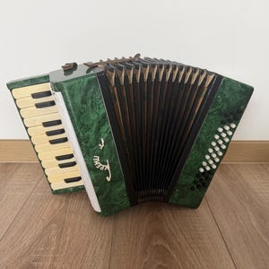 Childrens accordion, Small accordion, 36 bass, 2 voice, Piano accordion, Malish, Accordion, Musical instrument, Acordeon, Sale, VIDEO