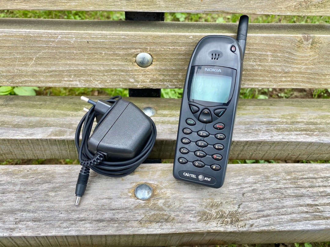 Rare Vintage Nokia 6160 Mobile Phone, Collectible Phone, Vintage Phone