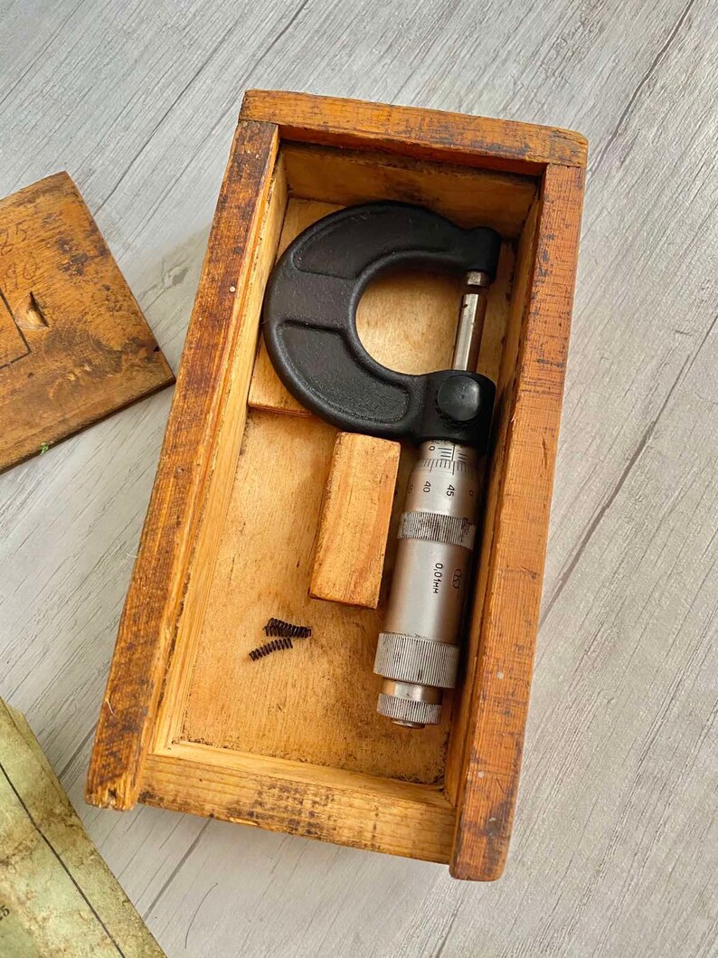 Vintage micrometer Micrometer 01 inch Machinist measurement Etsy