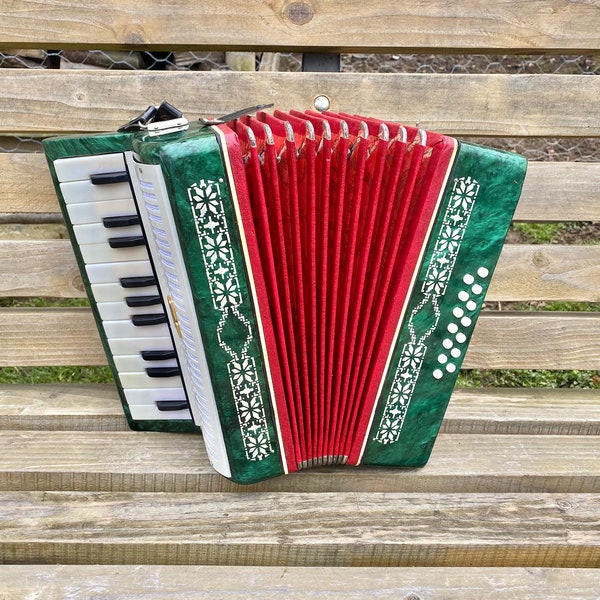 Like New Working Childrens piano accordion Malish, 14 bass, 1 voice, Piano accordion, Russian Bayan, Accordion, Musical instrument