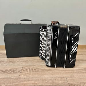Russian Converter Bayan Rubin 5, Free Bass Stradella, Tula accordion, Classical accordion, 120 bass, Russian Accordion, Elective bayan,VIDEO
