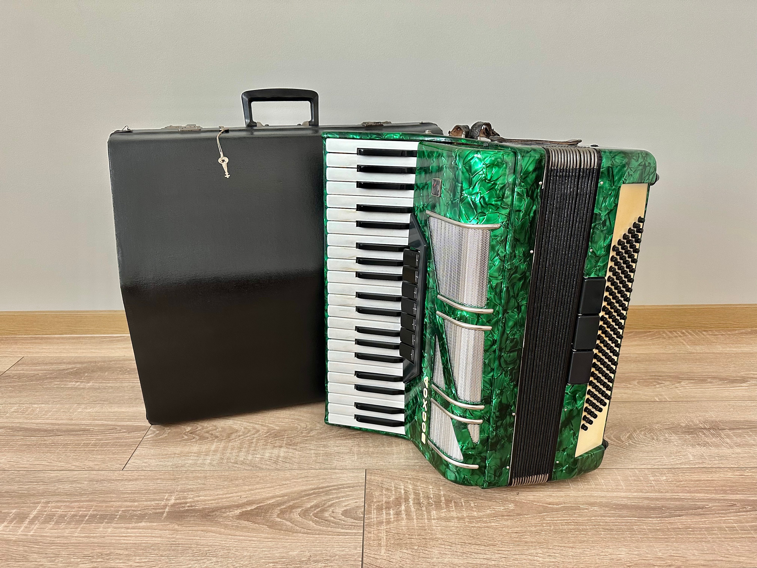Rare Russian Accordion Voshod, 120 Bass, 3 Voices, Professional Rare Russian Accordion Voshod, 120 Bass, 3 Voices, Professional