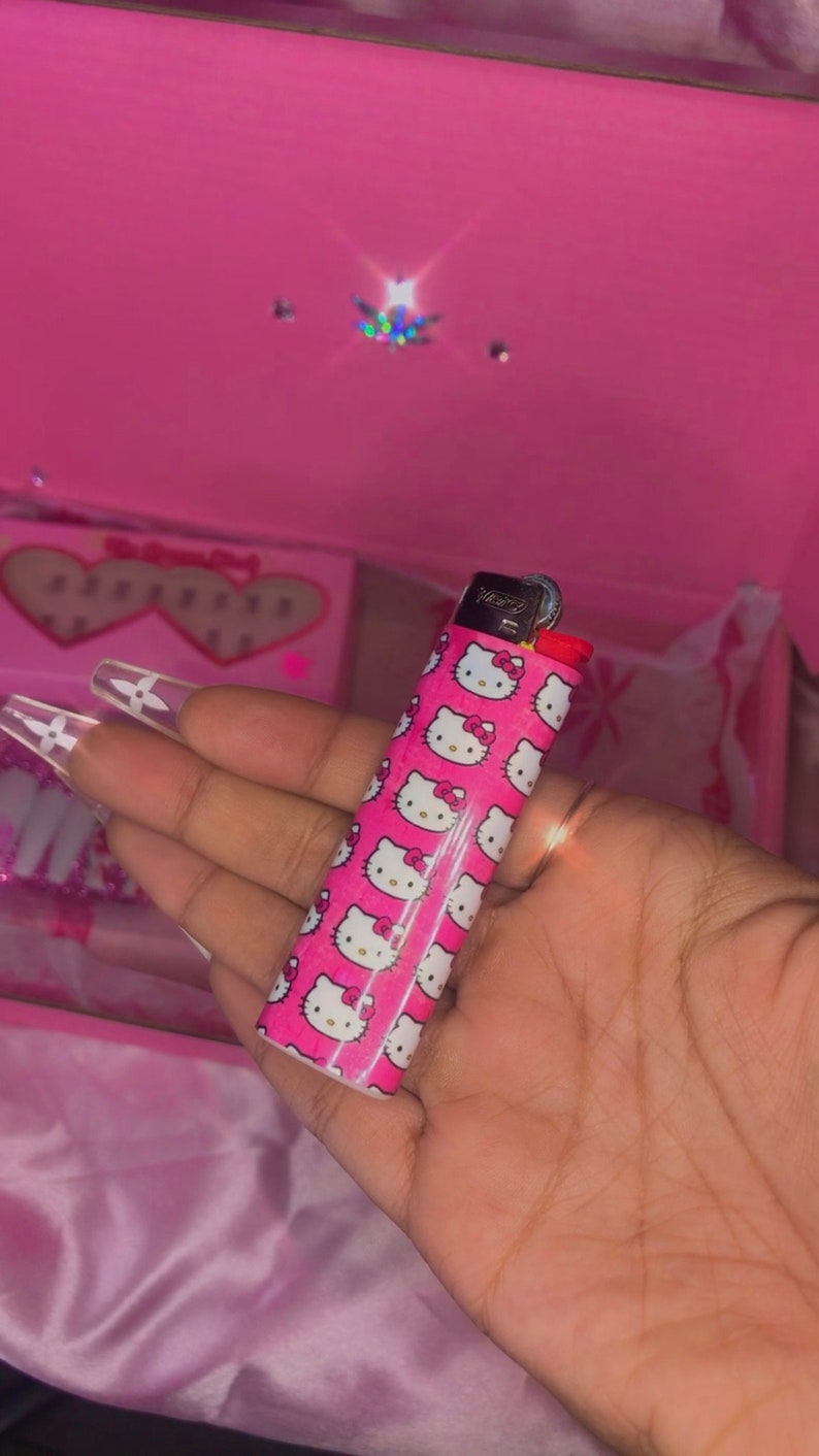 HELLO KITTY LIGHTER 