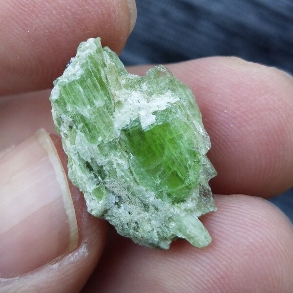 Natural TREMOLITE Crystal Gem Grade Apple Green Crystal from Tanzania, Unique and Rare Crystal,US Seller
