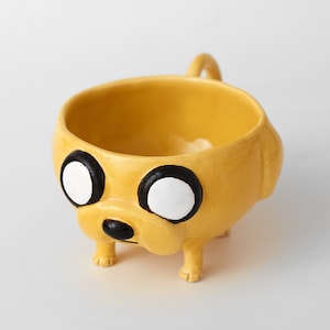 Handgemaakte gele keramische mok met cartoonhond, Adventure Time Jake Pottery Cup