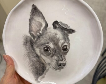 Custom Chihuahua Portrait Plate, Hand Painted Ceramic Dog Dish from Photo, Personalized Christmas Gift for Dog Mom