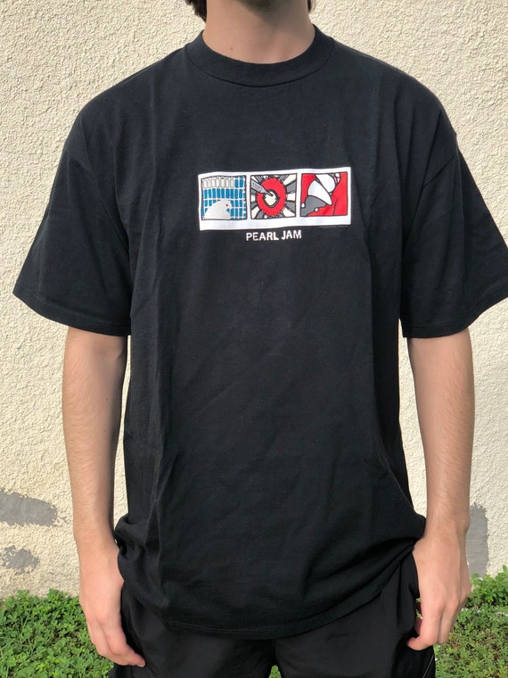 Vintage 1996 U.S Pearl Jam Tour Shirt