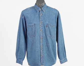 Size M, Levi's Vintage Blue Rivet Button Shirt