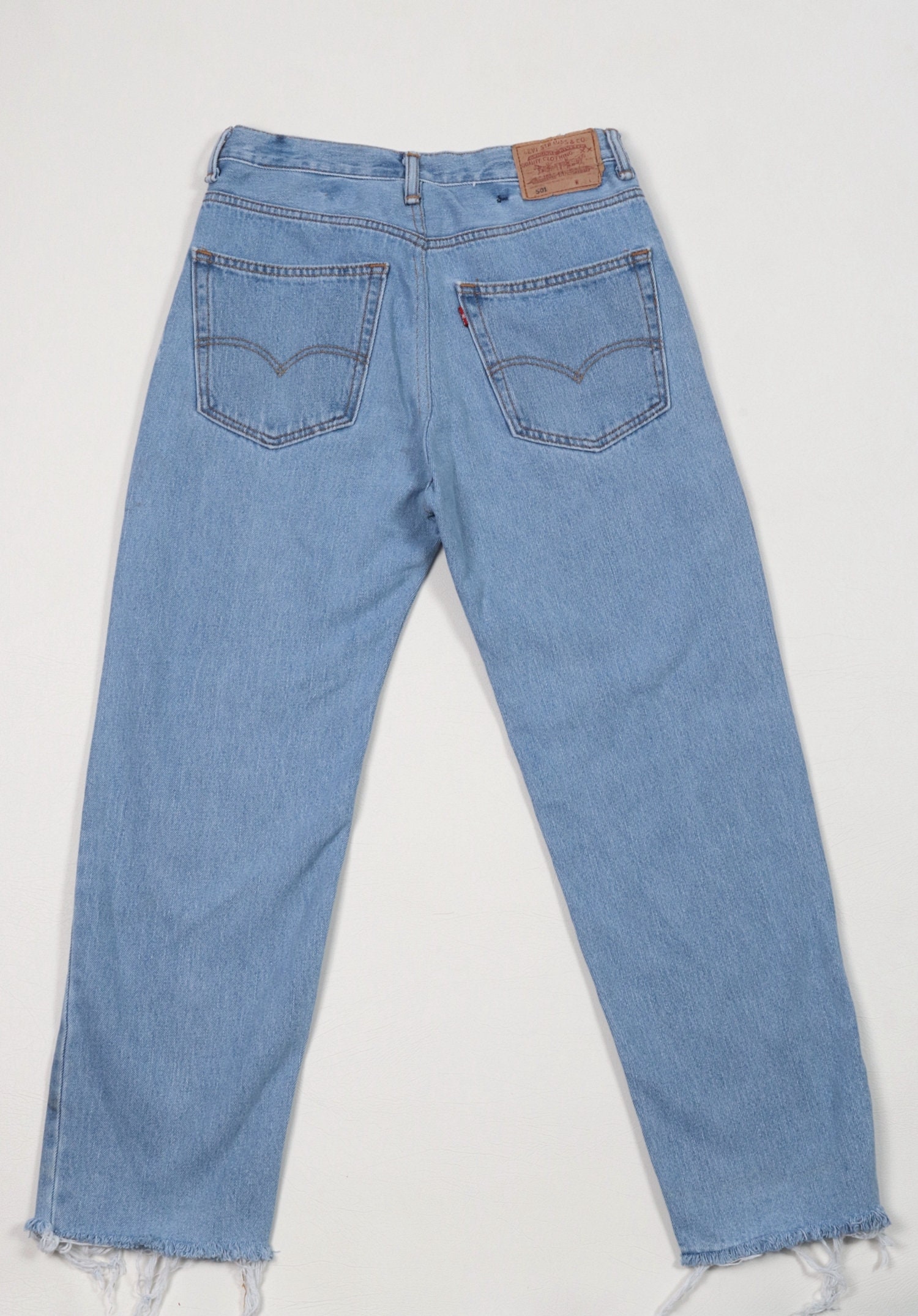 W31' L28' Levi's Straight Leg Jeans / Aus Sz 12 -14, US Sz 8