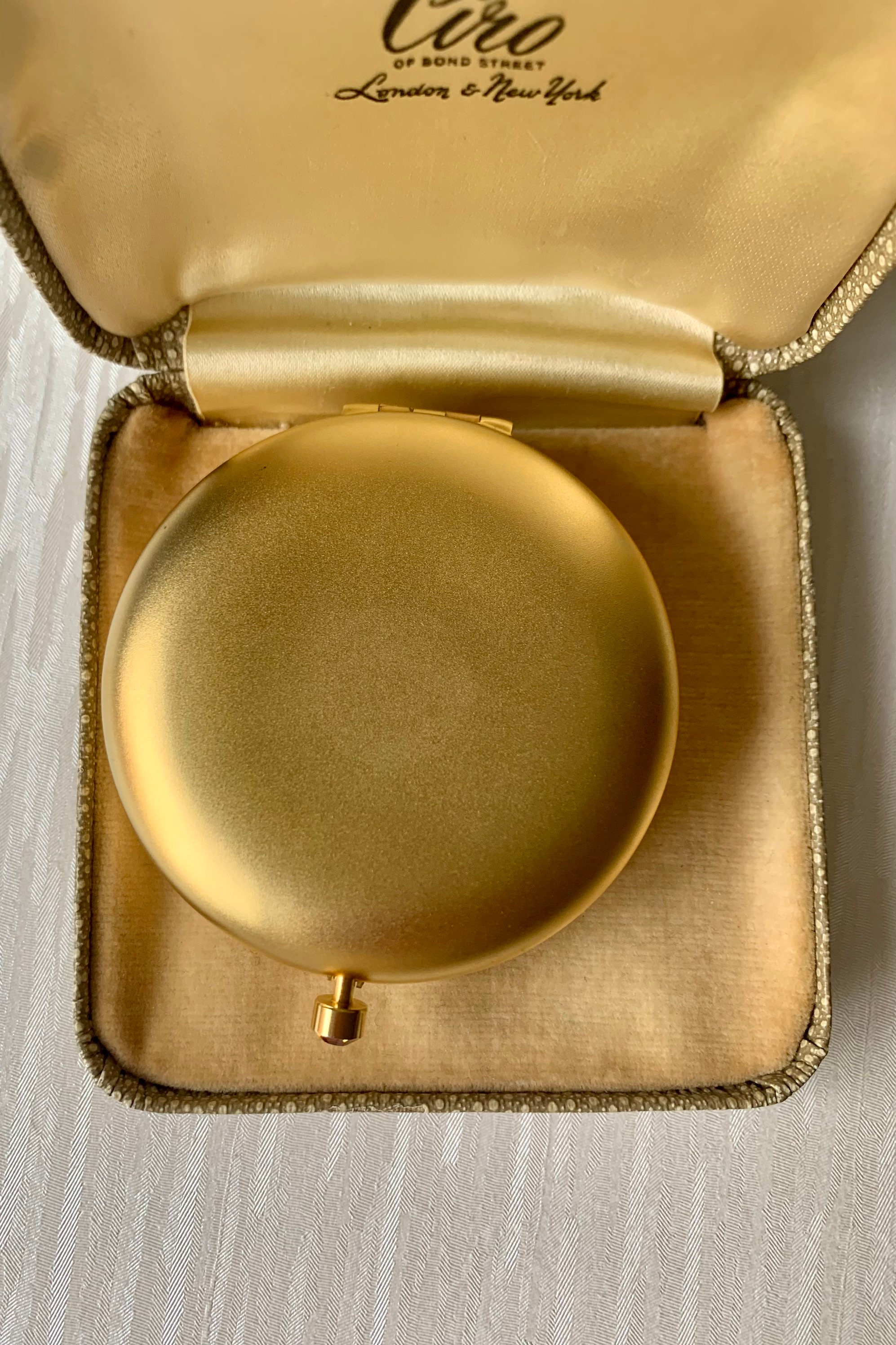 estee lauder compact mirror