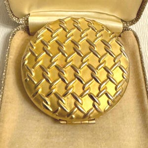 Vintage Estée Lauder Compact, Estee Lauder Gold weave Compact, Vintage Collectable, Vintage Compact, Vintage Gift Item, Gift For Her