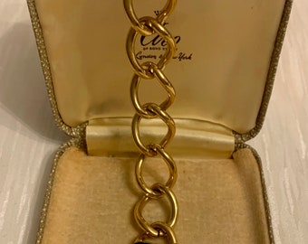 Vintage Gold Chain Bracelet, Vintage Monet Gold Bracelet, Monet Bracelet, Vintage 80s Jewellery, Vintage Gift Item, Gift For Her