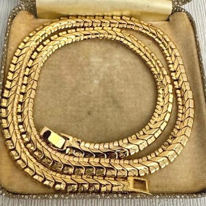 Vintage 80’s Gold Necklace, Vintage Gold Necklace, Vintage Gold Designer Chain, Vintage Jewellery, Women’s Necklace, Gift For Her