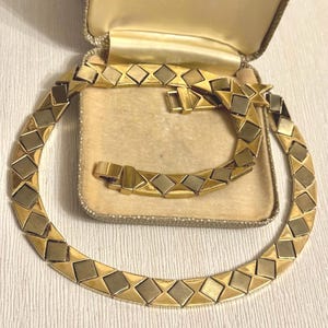 Vintage Monet Gold Plated Necklace: Art Deco Chain Link Jewelry