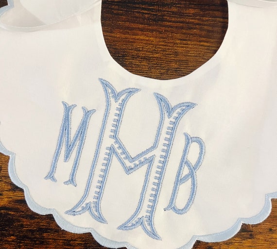 Embroidered, Personalized, Monogram, Scallop, Bib and Burp Cloth Set, Christmas, Baptism, Baby Shower Gift