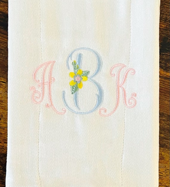 Floral Monogram Burp Cloth Bib, Embroidered Daisy Bib, Baby Girl Bib and Burp Set, Floral Newborn Baby Shower Gift