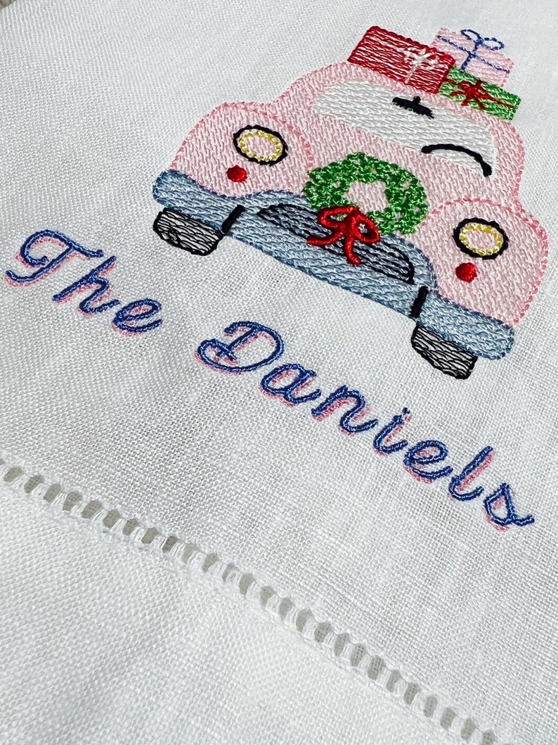 BushelanAPeckEmb Guest Towel - Thumbnail 2