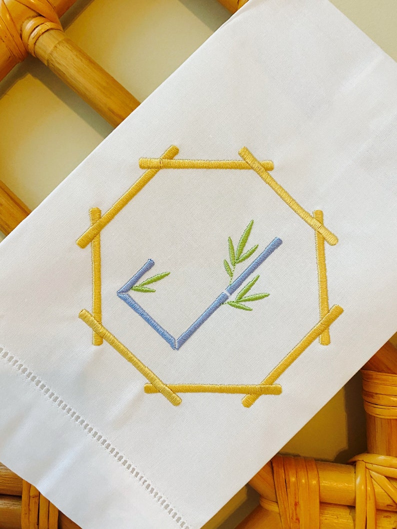 BushelanAPeckEmb Bamboo Linen Guest Towel - Thumbnail 2