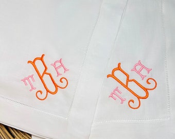 Gepersonaliseerde geborduurde bruiloft servetten met monogram, tafelservetten, klassieke ajourrand linnen servetten, set dinerservetten, 20 x 20