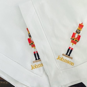 Embroidered African American Nutcracker Christmas Dinner Napkins, Holiday Black Nutcracker Decor, Nutcracker Table Linen, Dinner Napkin