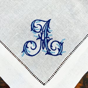 Personalized Embroidered Monogrammed Wedding Napkins, Table Napkins, Classic Hemstitch Linen Napkins, Set of Dinner Party Napkins, 20 x 20