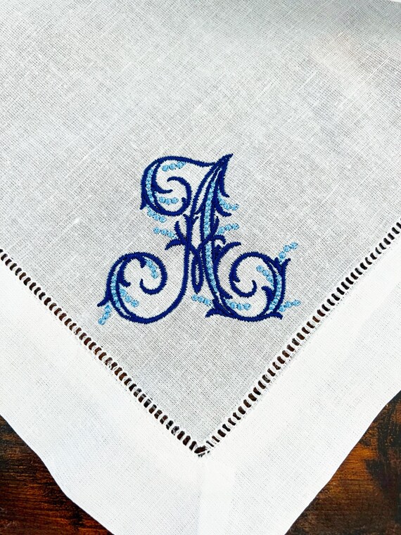 Personalized Embroidered Monogrammed Wedding Napkins, Table Napkins, Classic Hemstitch Linen Napkins, Set of Dinner Party Napkins, 20 x 20