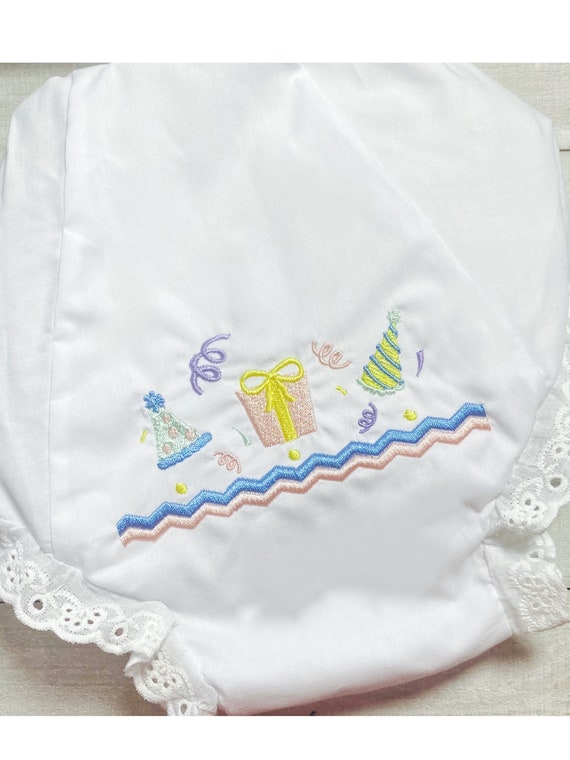 Embroidered Birthday Bloomers, First Birthday Diaper Cover, Match your Birthday Baby Outfit