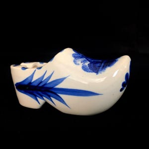 Handbemalte Keramik Vintage Delft Blue Traditionelle holländische Holzschuh - Aschenbecher - Souvenir c1960's