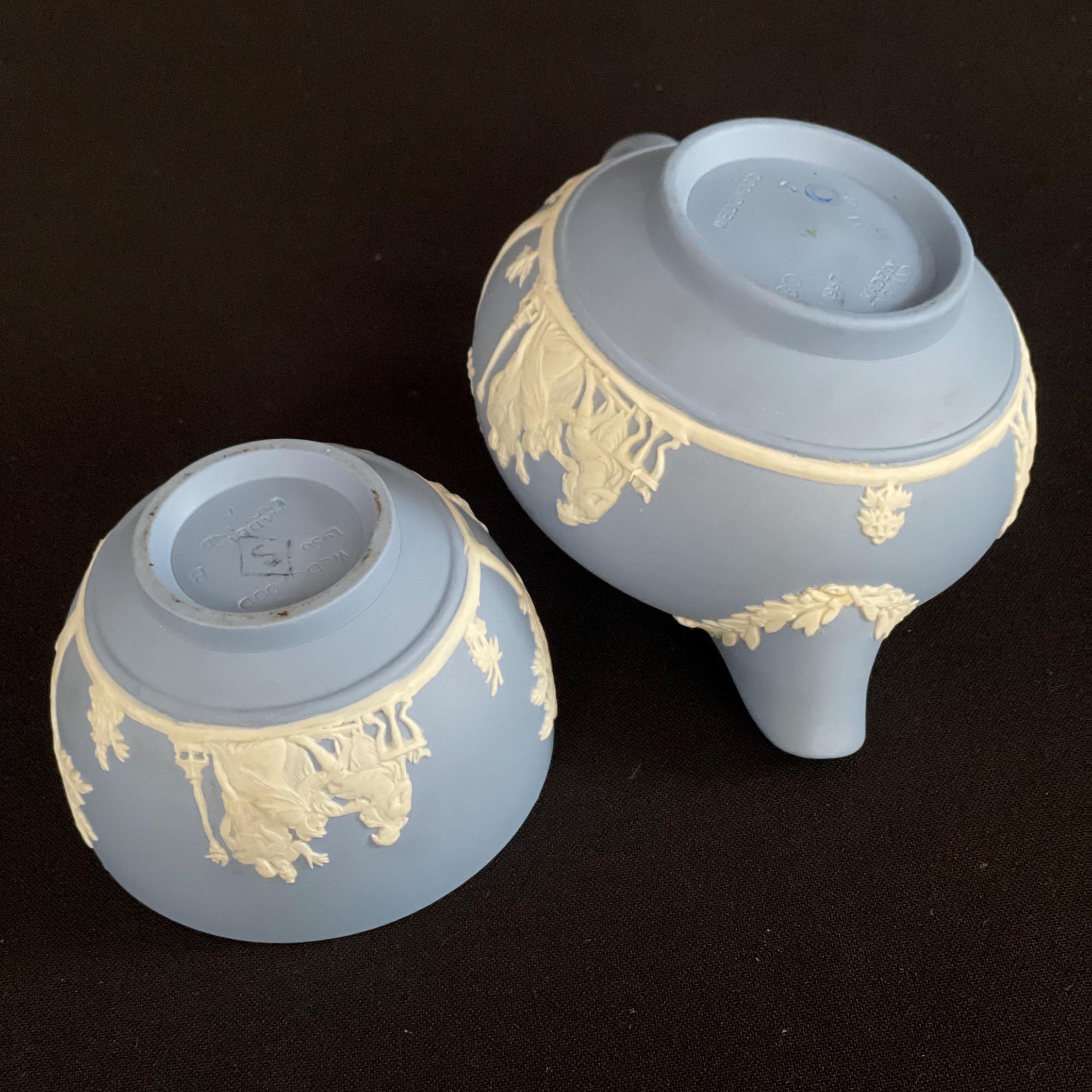 ヴィンテージ ウェッジウッド ブルー ジャスパーウェア シュガーボウル