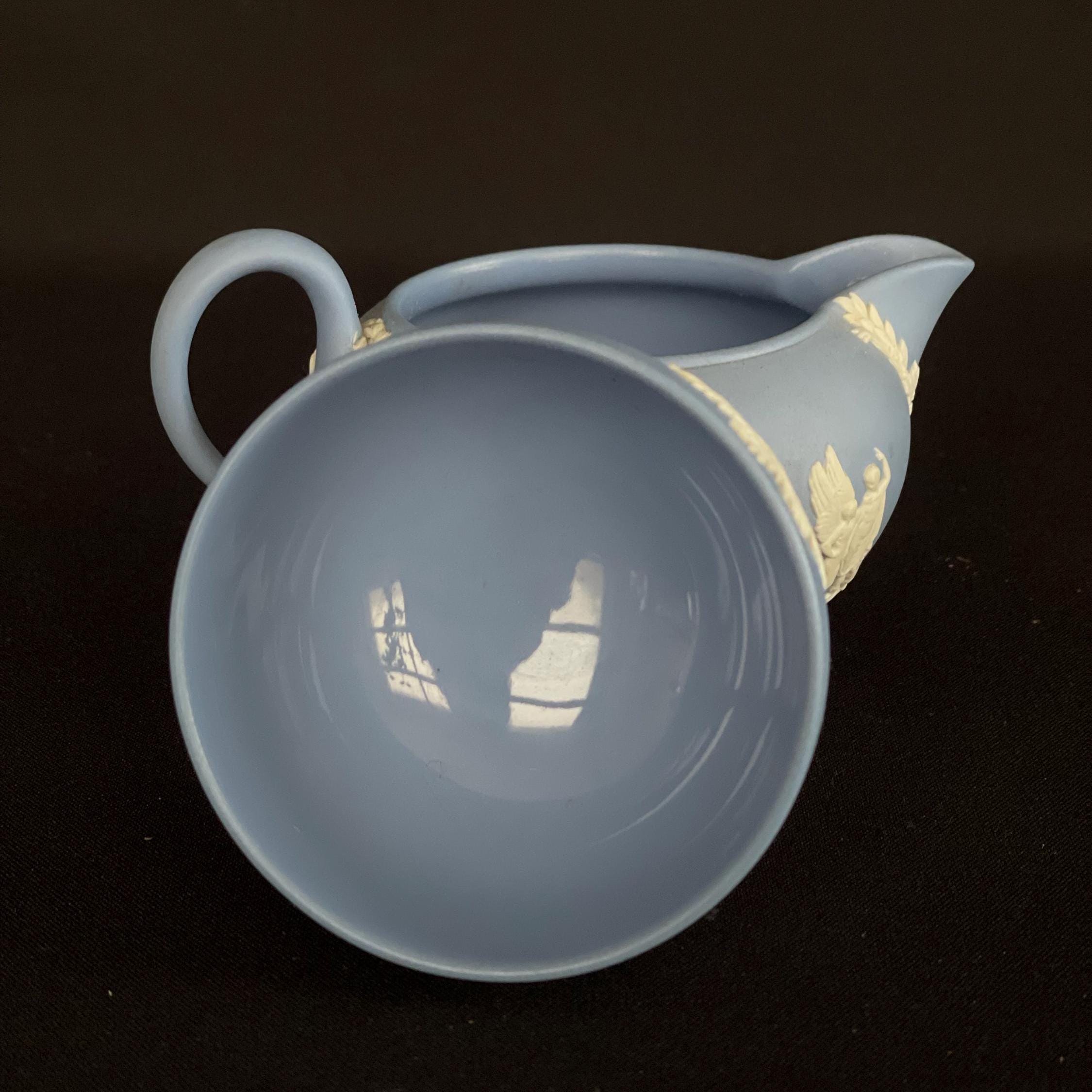 ヴィンテージ ウェッジウッド ブルー ジャスパーウェア シュガーボウル